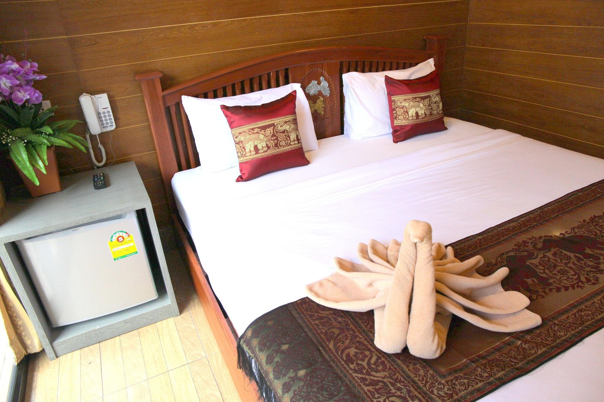 Tanee Place Penginapan